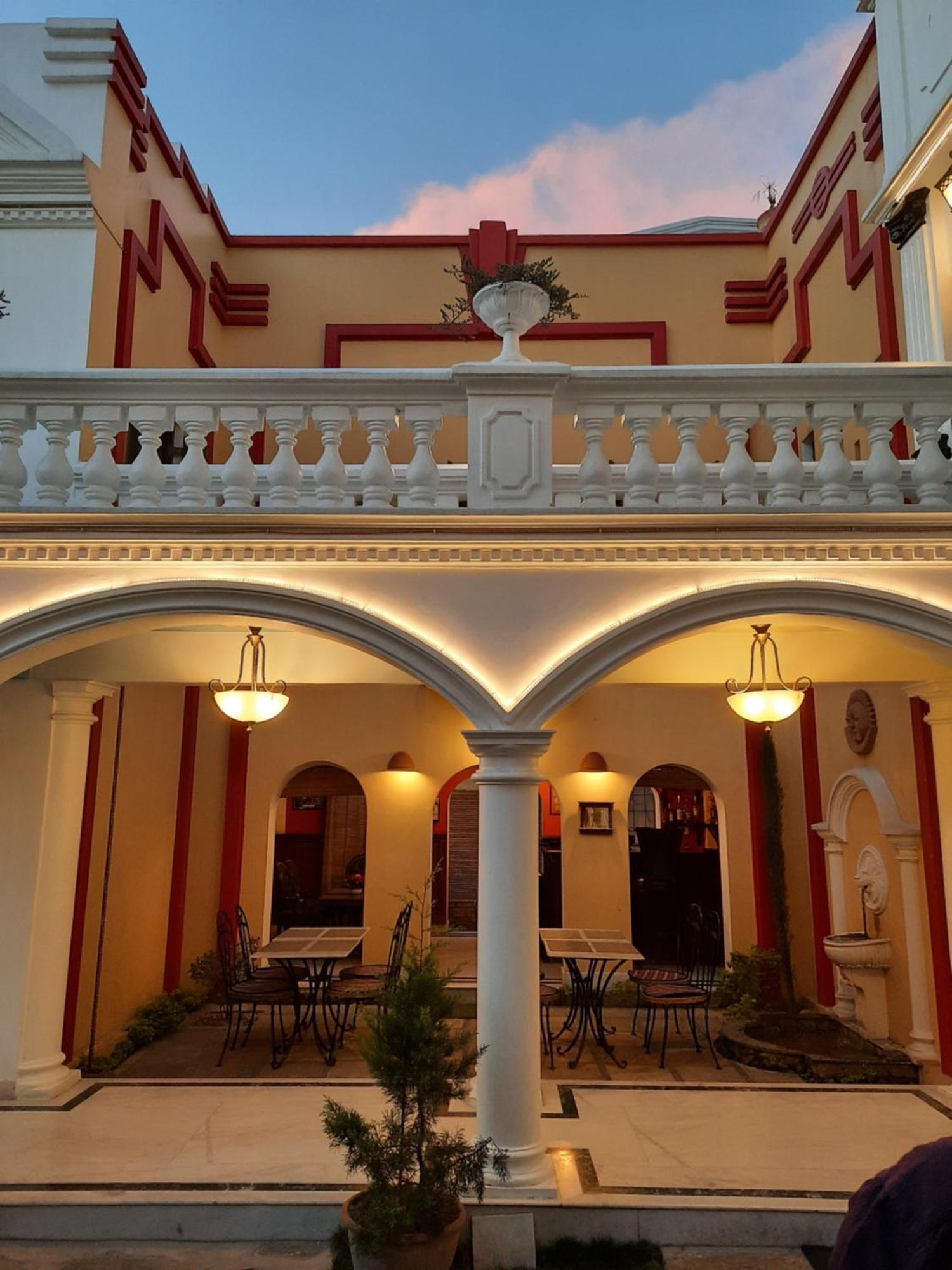Hotel Baber Mahal - The Heritage 5*