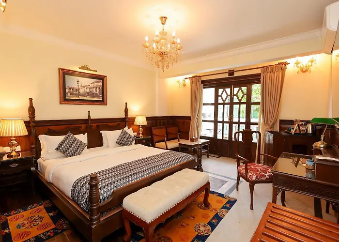 Baber Mahal Vilas - The Heritage Hotel